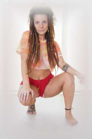 mia-brazilian-big-1